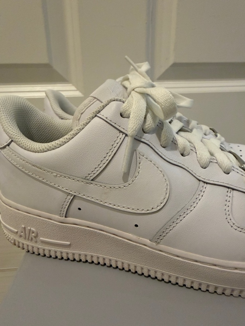 Nike women’s AF1 Air Force ones ‘07 - Picture 2 of 15